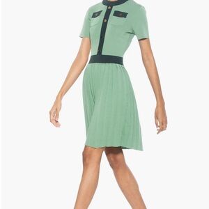Alexia Admor Mint Green Short-Sleeve Pleated Dress with Black Trim